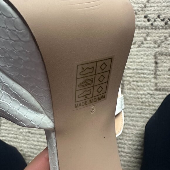 Vici Poppy Heeled Python Platform - Picture 5 of 5